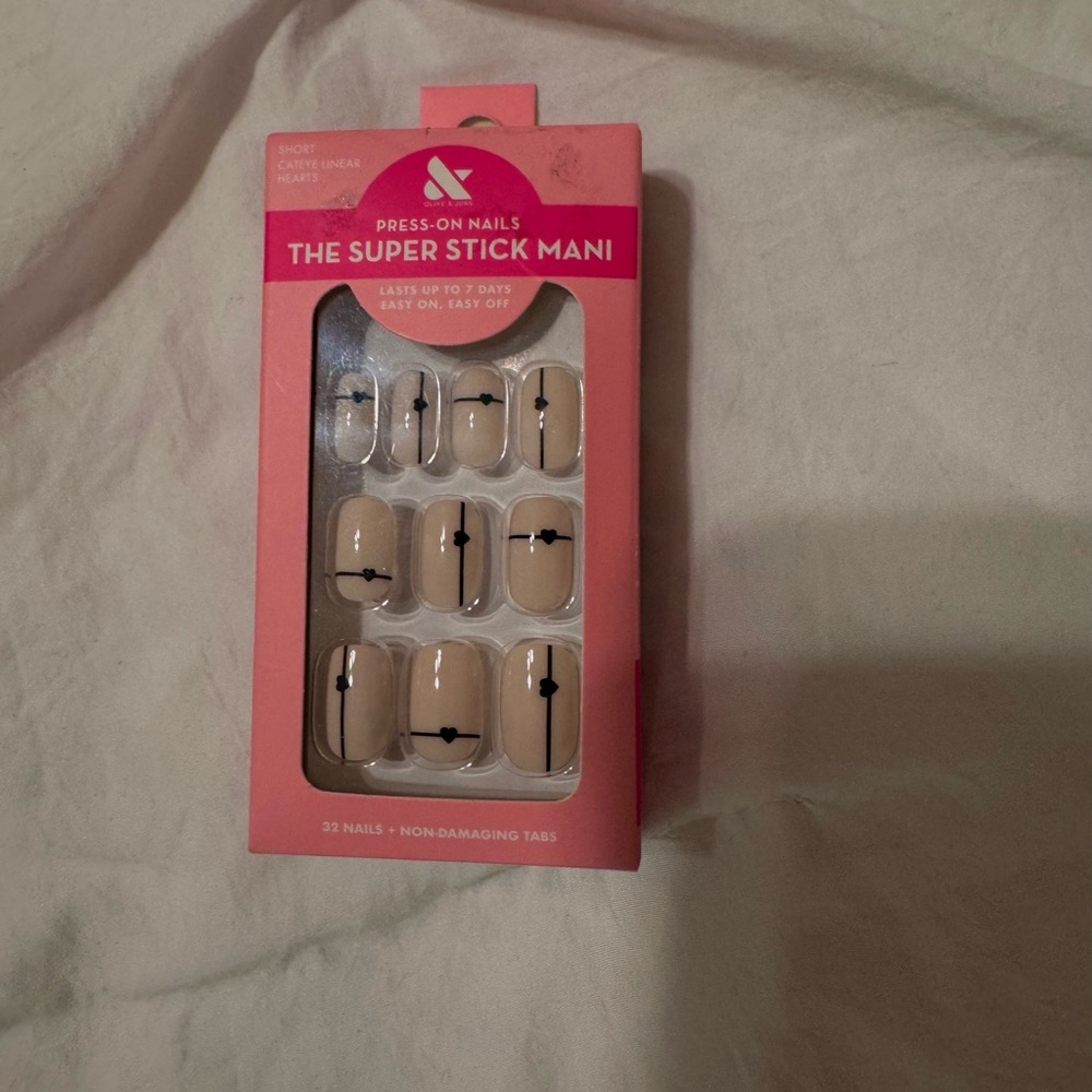 Designed Press-On Nails